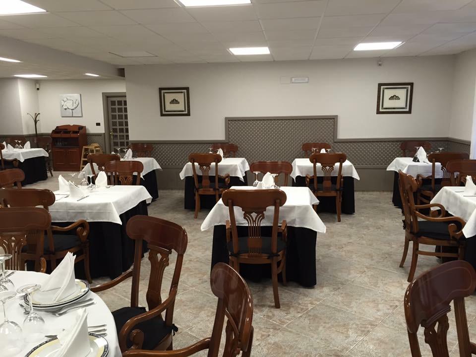 Hotel Restaurante Derby Carballino Ngoại thất bức ảnh